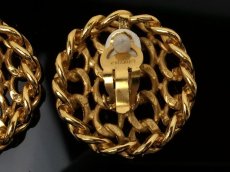 Photo4: Auth CHANEL Gold Tone Earrings 7F130280m (4)