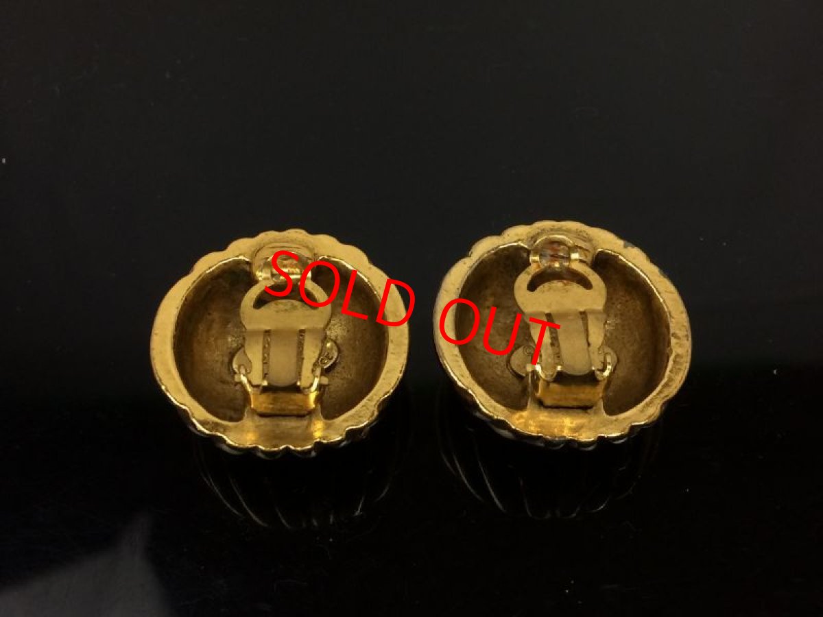 Photo3: Auth CHANEL Gold Tone CC Logos Clip-On  Earrings 7i130310m (3)