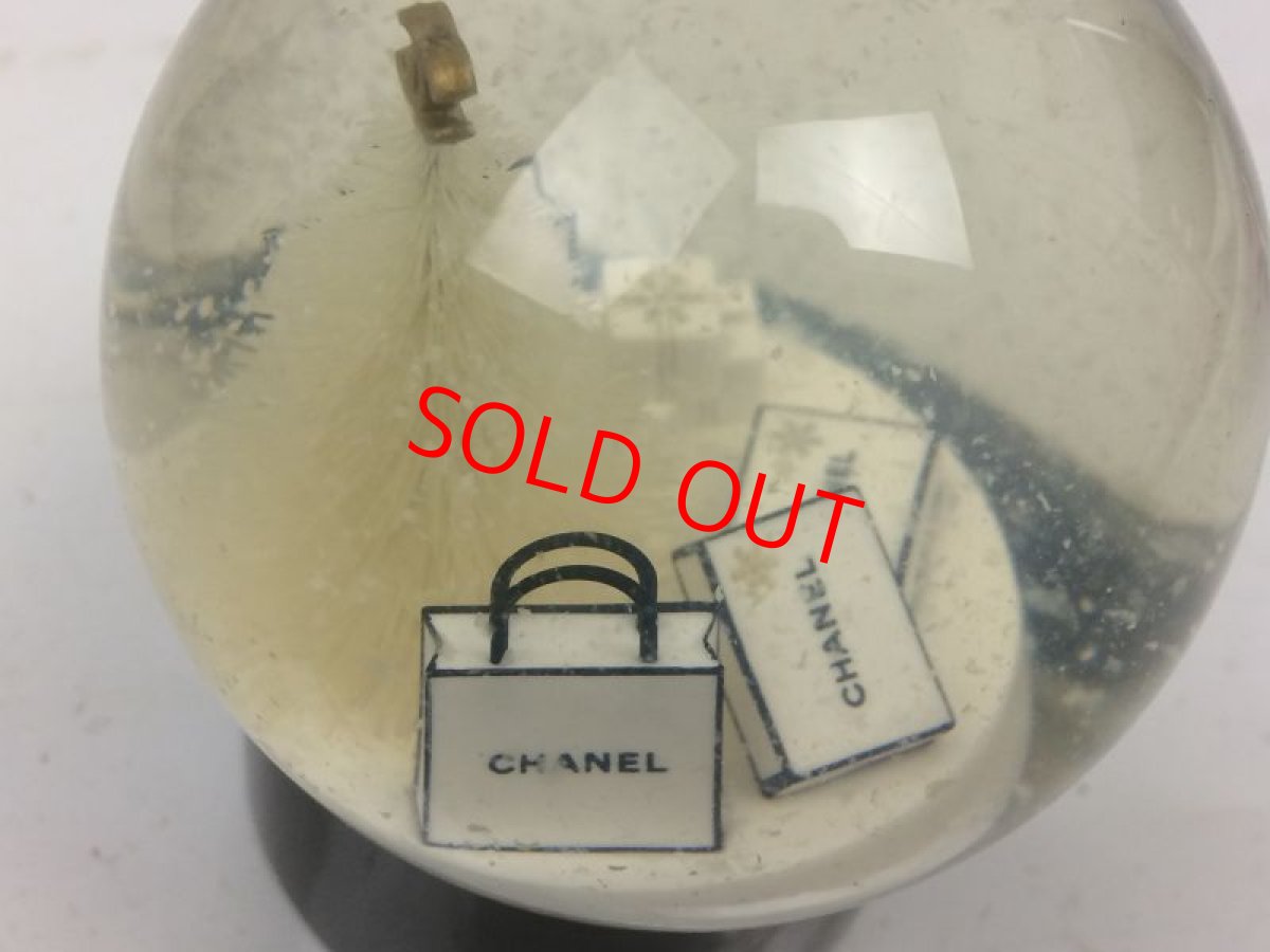 Photo7: Auth CHANEL CC Logos Snow Globe Dome Object Glass White 7K230020r (7)