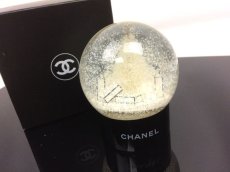 Photo1: Auth CHANEL CC Logos Snow Globe Dome Object Glass White 7K230020r (1)