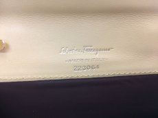 Photo14: Auth Salvatore Ferragamo Gold Chain Shoulder Strap Shoulder Poach 8C270350r (14)