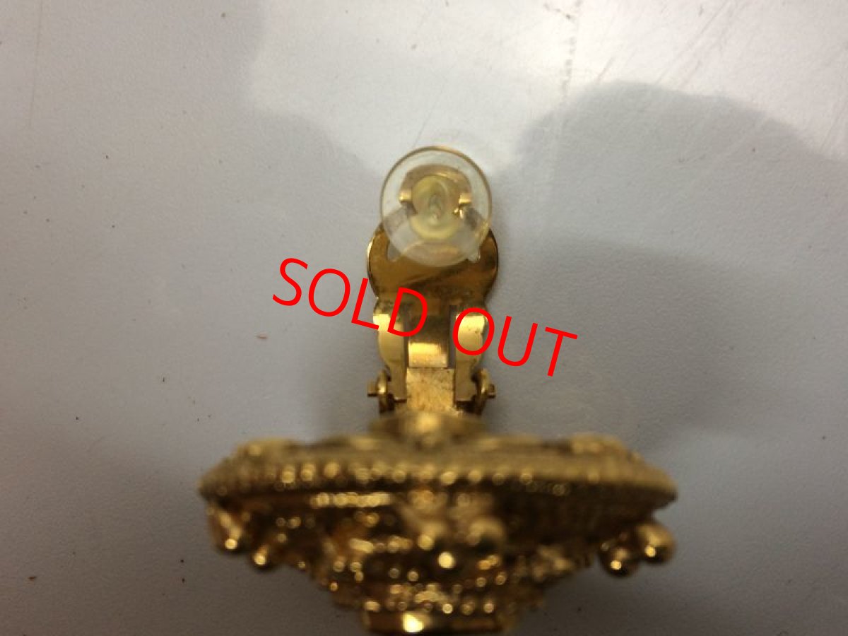 Photo9: Auth CHANEL Gold Tone Earrings 8H070150m (9)