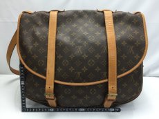 Photo2: Auth Louis Vuitton Monogram Saumur 40 Shoulder bag  8L120020n (2)