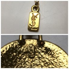 Photo4: Auth Yves Saint Laurent Gold tone Pendant Necklace with box 9C060120n (4)