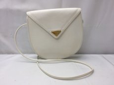 Photo1: Auth Yves Saint Laurent leather Shoulder Bag White 9C131140ma (1)