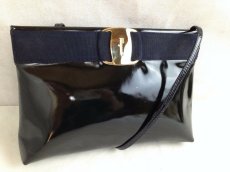 Photo1: Auth Salvatore Ferragamo Leather Shoulder Bag 5i230370p (1)