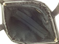 Photo7: AUTHENTIC PRADA BLACK NYLON HAND BAG  5i290P70p (7)