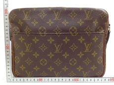 Photo2: Authentic Louis Vuitton Monogram Shoulder Bag Vintage 5J270400 (2)