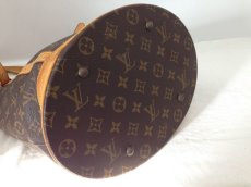 Photo4: Authentic Louis Vuitton Monogram Bucket Shoulder Bag 6A130470p (4)