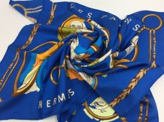 Photo8: Auth Hermes  100% Silk Scarf  "LES PARISIENS"  9H120210g (8)