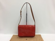 Photo1: Auth LOUIS VUITTON Vernis Red Thompson Street Shoulder bag  9L270130n (1)