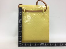 Photo2: Auth Louis Vuitton Vernis Kenmare Shoulder Pouch bag Yellow 0E260090n" (2)