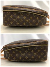 Photo8: Auth Louis Vuitton Monogram Vintage Excursion Hand bag  M41450 0J130370n" (8)