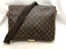 Photo1: Auth Louis Vuitton Vintage Monogram Abbesses Shoulder Bag M5257 0J130360n" (1)