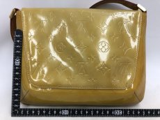 Photo2: Auth LOUIS VUITTON Vernis Yellow Thompson Street Shoulder bag 0J210070n" (2)