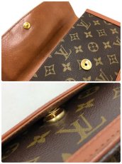 Photo12: Auth Louis Vuitton Vintage Monogram Pochette Dame PM Clutch Hand Bag 0J210240n" (12)