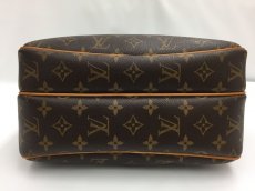 Photo3: Auth LOUIS VUITTON Vintage Monogram Reporter Shoulder Camera Bag 0K110140n" (3)