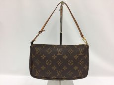 Photo1: Auth Louis Vuitton Monogram Pochette Accessoires Pouch bag 1A130040n" (1)