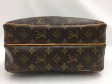 Photo3: Auth LOUIS VUITTON Vintage Monogram Reporter Shoulder Camera Bag 1A130160n" (3)