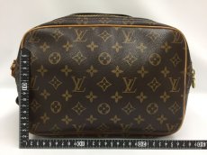 Photo2: Auth LOUIS VUITTON Vintage Monogram Reporter Shoulder Camera Bag 1A130160n" (2)