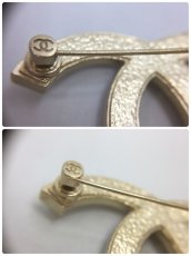 Photo12: Auth Chanel CC logo Gold Tone Fake Pearl Brooch Vintage 1A260400n" (12)