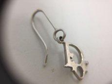 Photo2: Auth Dior Silver tone DR logo & Heart Key motif Piercing Earrings 1A260320n" (2)