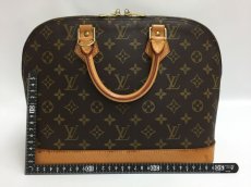 Photo2: Auth Louis Vuitton  Vintage Monogram Alma Hand Bag 1B030080n" (2)