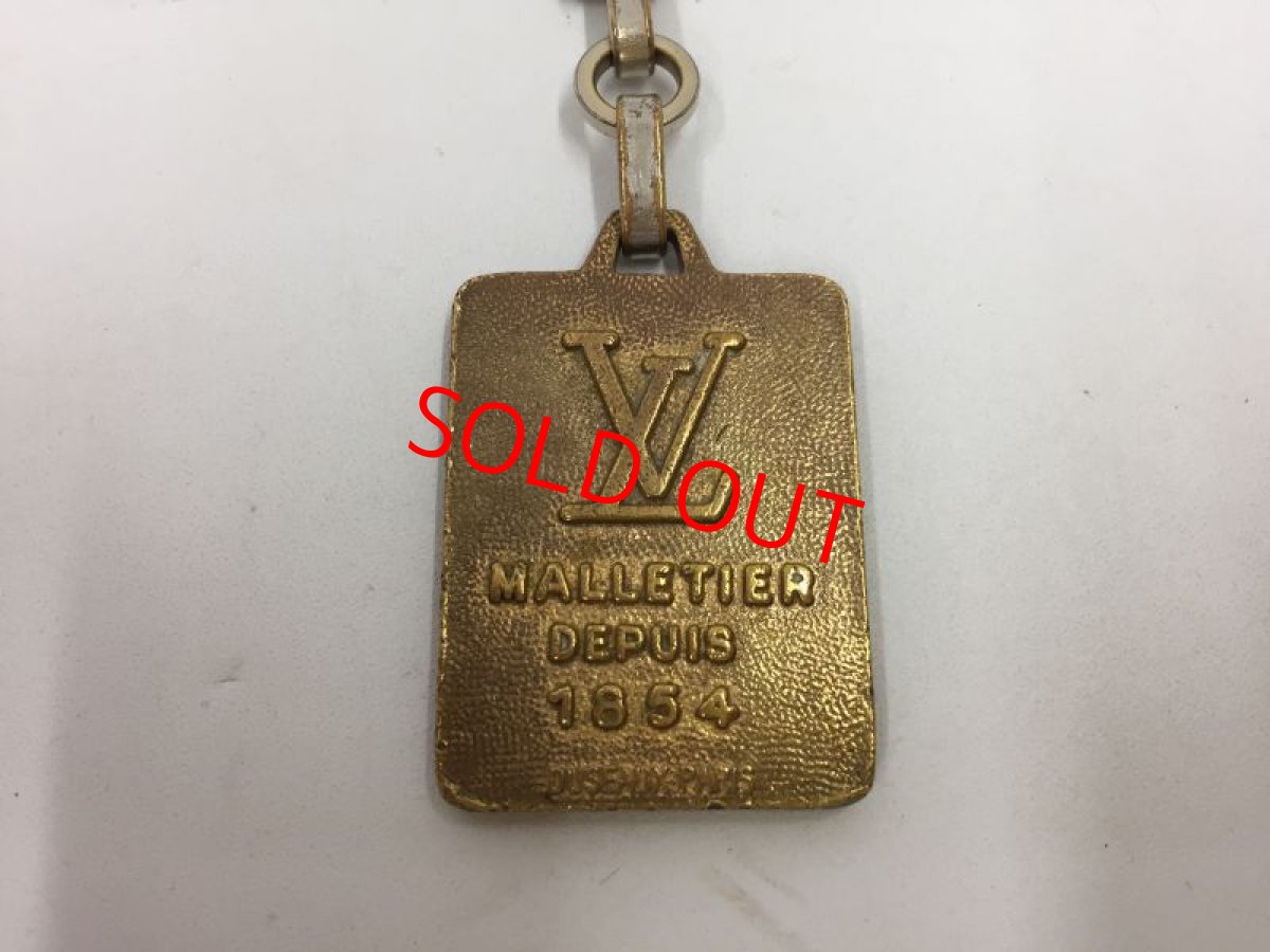 Photo4: Auth Louis Vuitton V (LV) mark Gold Tone key holder & bag Charm 1B240220n" (4)