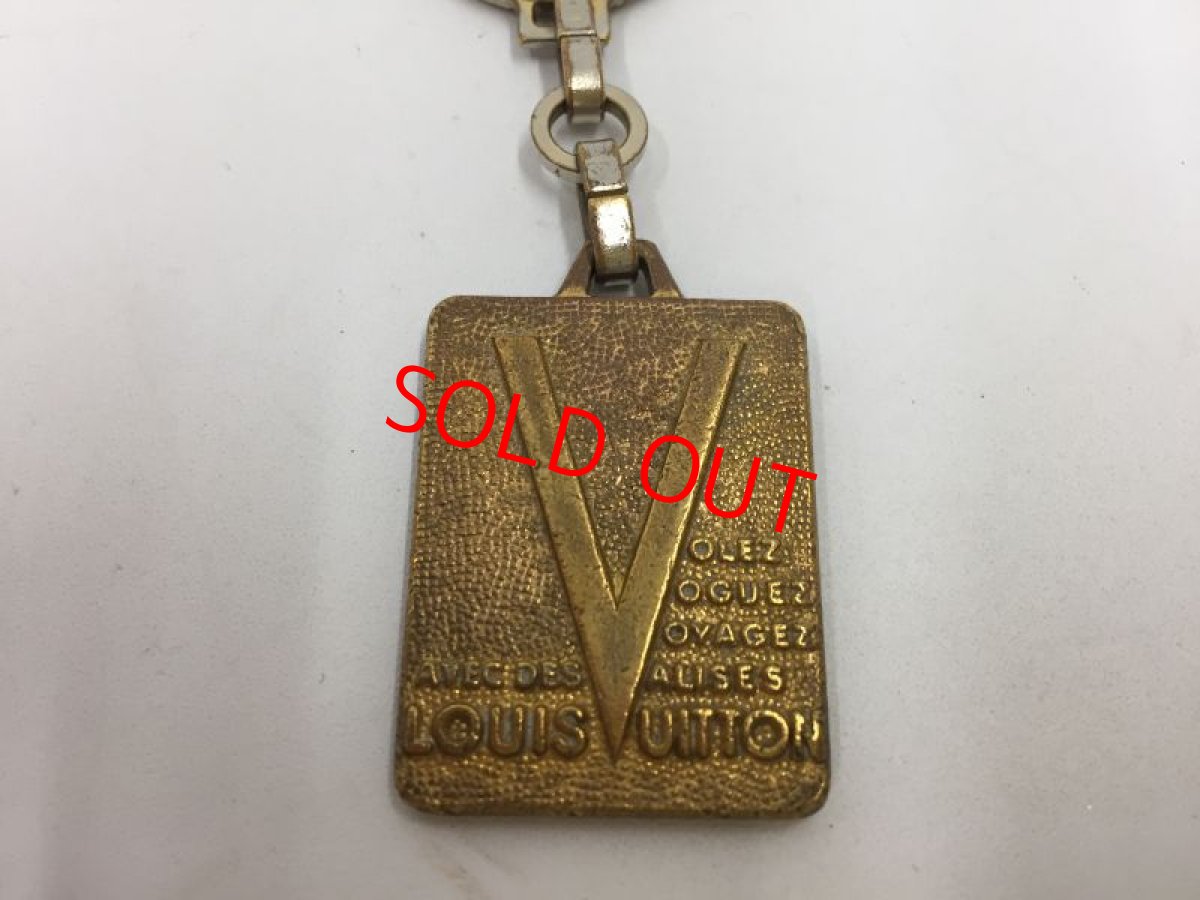 Photo3: Auth Louis Vuitton V (LV) mark Gold Tone key holder & bag Charm 1B240220n" (3)