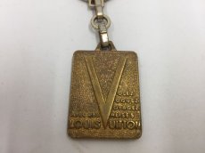 Photo3: Auth Louis Vuitton V (LV) mark Gold Tone key holder & bag Charm 1B240220n" (3)