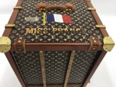 Photo8: Auth Louis Vuitton Novelty Monogram Trunk paper weight 1B240180n" (8)