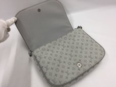 Photo5: Auth Louis Vuitton Monogram Mini Art Musette Tango Shoulder UNUSED 1D280250n" (5)