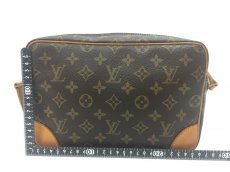 Photo2: Auth Louis Vuitton Vintage Monogram Trocadero Shoulder Bag 1G140010n" (2)