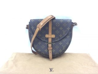 LOUIS VUITTON ルイヴィトン サックスクウォッシュ ショルダー