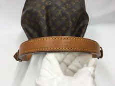 Photo4: Auth Louis Vuitton Monogram Petit Noe Shoulder bag 1i220030n" (4)