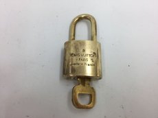 Photo3: Auth Louis Vuitton Padlock & one Key set  20 sets 1A130060n" (3)