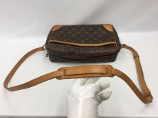 Photo10: Auth Louis Vuitton Vintage Monogram Trocadero 28 Shoulder Bag 1J130030n" (10)