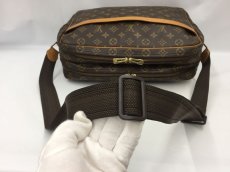 Photo3: Auth LOUIS VUITTON Vintage Monogram Reporter GM Shoulder Bag 1J270050n" (3)