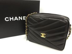 Photo1: Auth Chanel Lambskin  Black Gold tone Single chain Shoulder bag 1K170040n" (1)