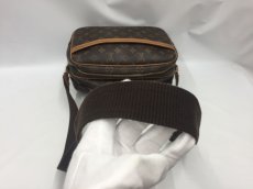 Photo4: Auth LOUIS VUITTON Vintage Monogram Reporter Shoulder Camera Bag 2A120050n" (4)