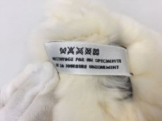 Photo10: Auth Chanel CC Fake Pearl Charm 100% Lapin Rabbit Fur White Scarf  2B230050n" (10)