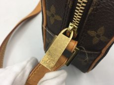 Photo6: Auth Louis Vuitton Vintage Monogram Pochette Cite M51183 Shoulder Bag 2C020060n" (6)