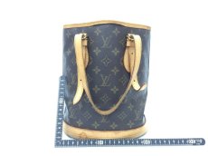 Photo2: Louis Vuitton Vintage Monogram Bucket PM Shoulder bag 2C160080n" (2)