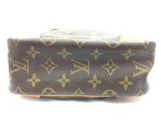 Photo3: Louis Vuitton Vintage Monogram Danube GM Cross Body Shoulder bag 2F220030n" (3)