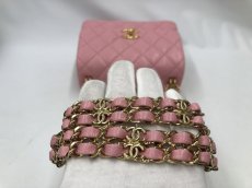 Photo4: Authentic CHANEL caviar skin Pink Chain Shoulder Hand Bag New Model 2J260080n" (4)