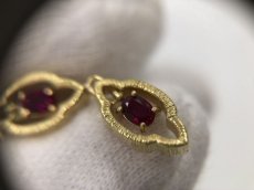 Photo4: Kaoluko Mizuno KAOLVCO Ruby & K18 Gold Eye Mask Motif Earrings 1A260350n" (4)