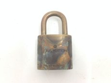 Photo8: LOUIS VUITTON LV Cup 1995 Whale Padlock Key (#305) Vintage 3I060150K (8)