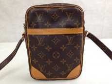 Photo2: Authentic LOUIS VUITTON Danube Monogram Crossbody Shoulder Bag   5F101550P (2)