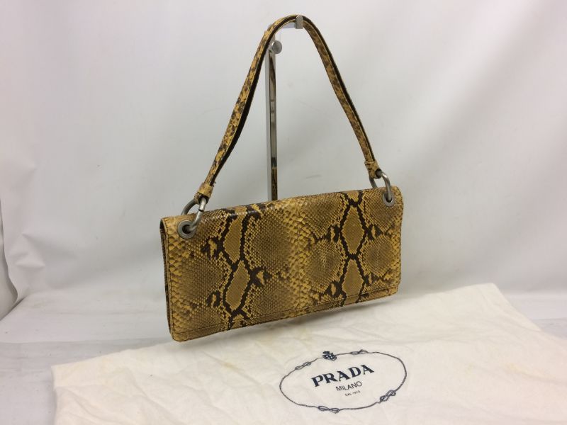 prada python