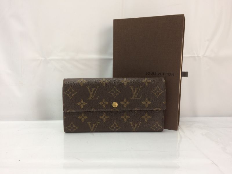 Louis Vuitton LOUIS VUITTON Monogram Portefeuille Sarah Long